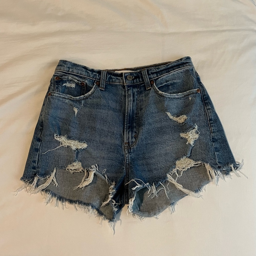 Abercrombie Curve Love High Rise Mom Shorts